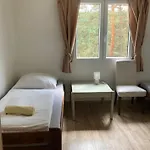 Cholin בית הארחה 3*