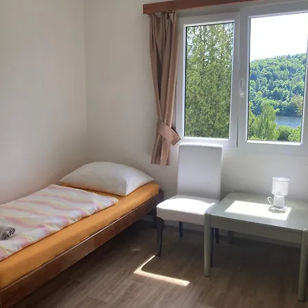 Cholin 3* Novy Knin