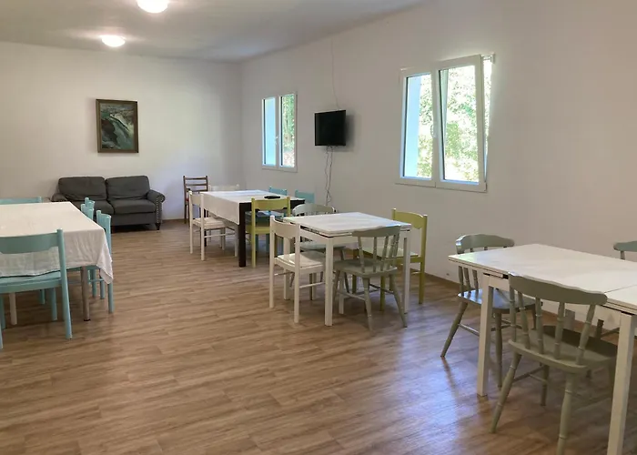 Pensjonat Cholin Novy Knin